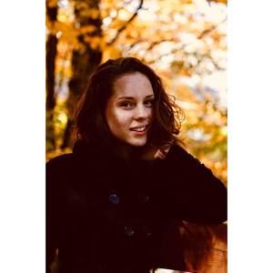 Meet your Posher, Naomie